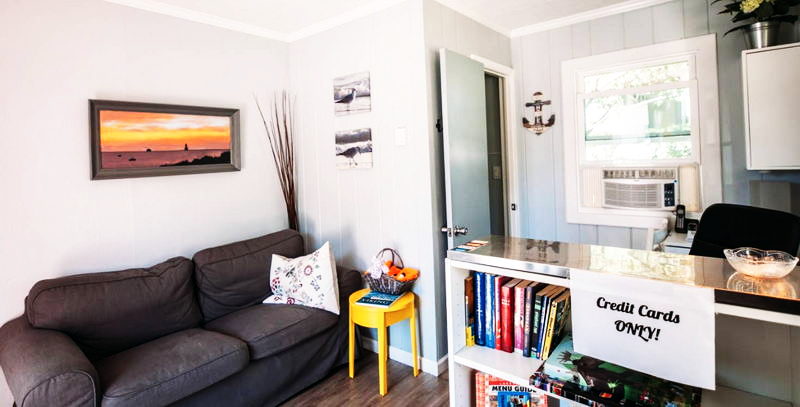 Avenue Motel (Dancz Motel) - From Web Listing (newer photo)